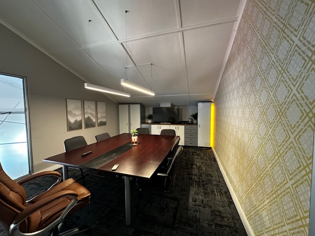 To Let Commercial Property for Rent in Woodstock Western Cape